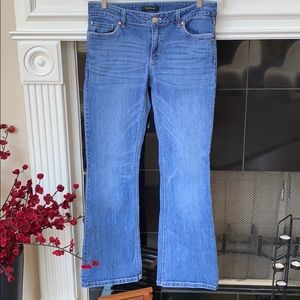 White House Black Market Skinny Flare Jeans